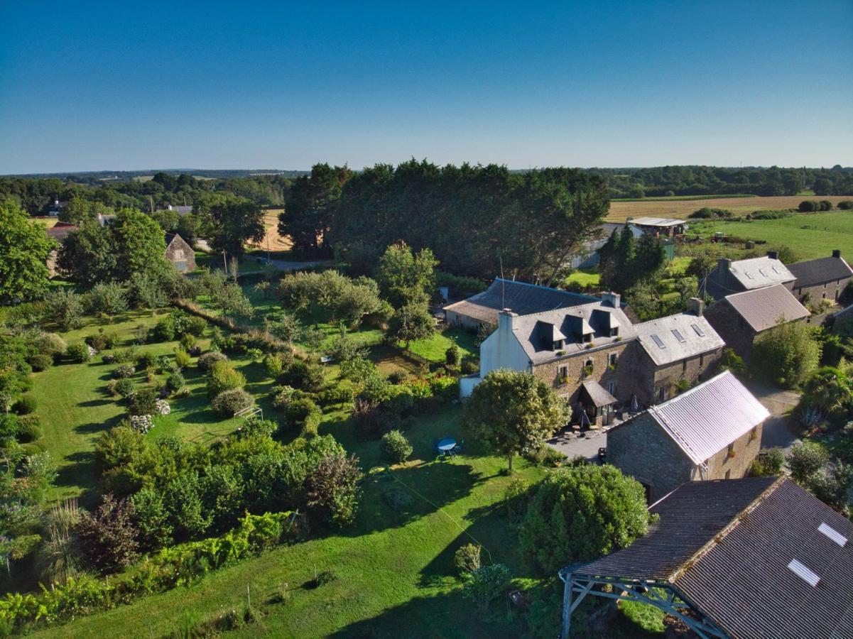Les 3 Kois Bed & Breakfast Riec-sur-Belon Exterior photo